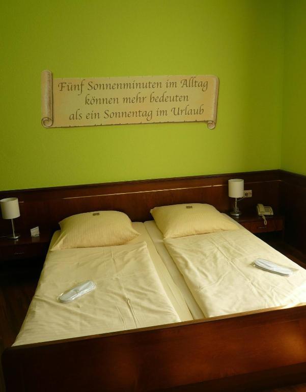 Hotel am Wilhelmsplatz Stuttgart Szoba fotó